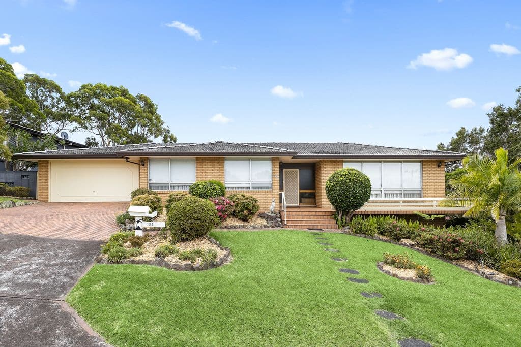 128 Jacaranda Avenue, Figtree - Image 1