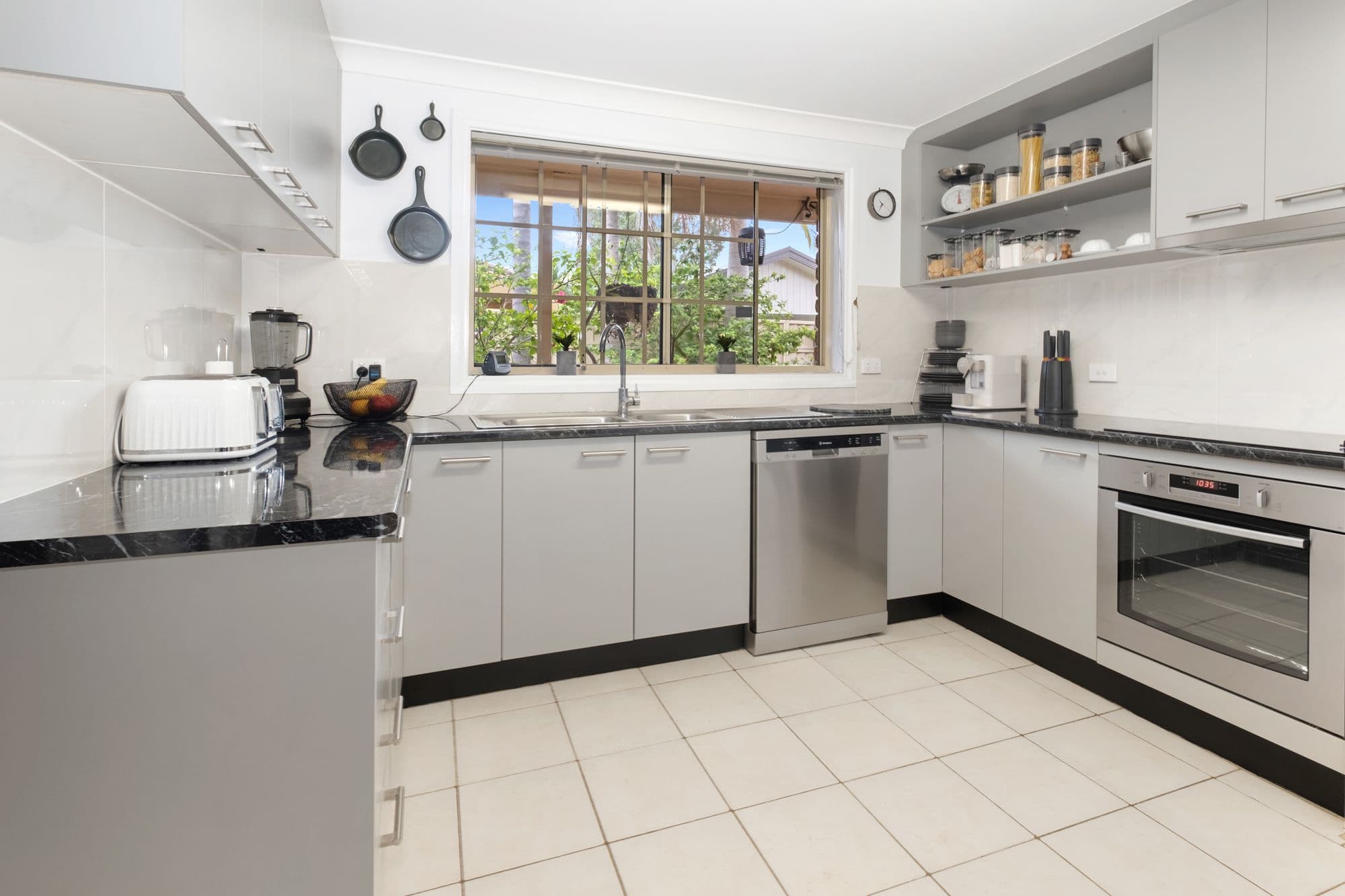 175 Cresthaven Avenue, Bateau Bay NSW 2261, Bateau Bay - Thumbnail 4