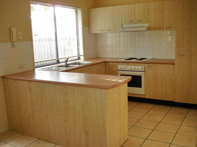 1 Santa Isobel Boulevard, PACIFIC PINES QLD 4211, Pacific Pines - Thumbnail 3