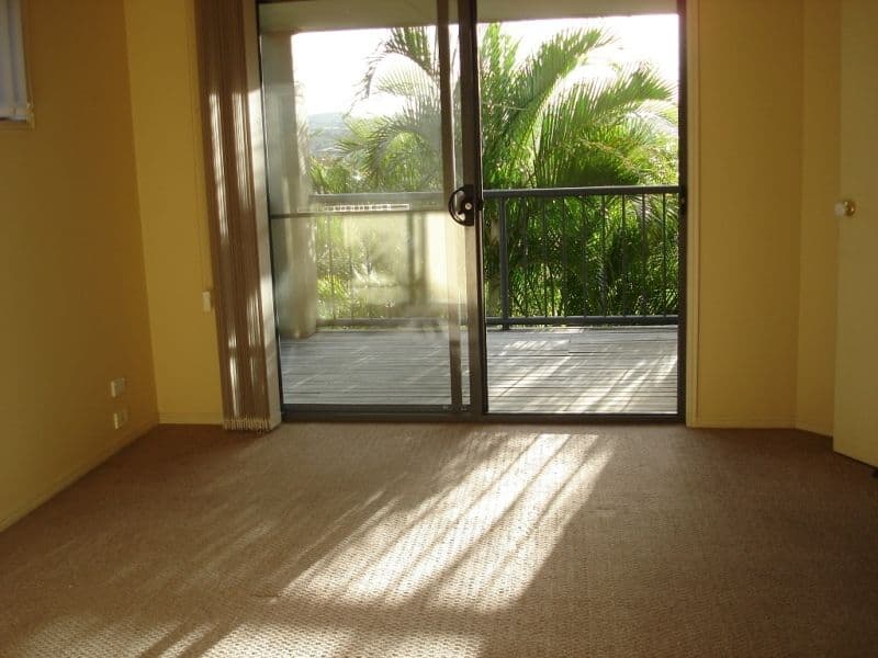 1 Santa Isobel Boulevard, PACIFIC PINES QLD 4211, Pacific Pines - Thumbnail 5