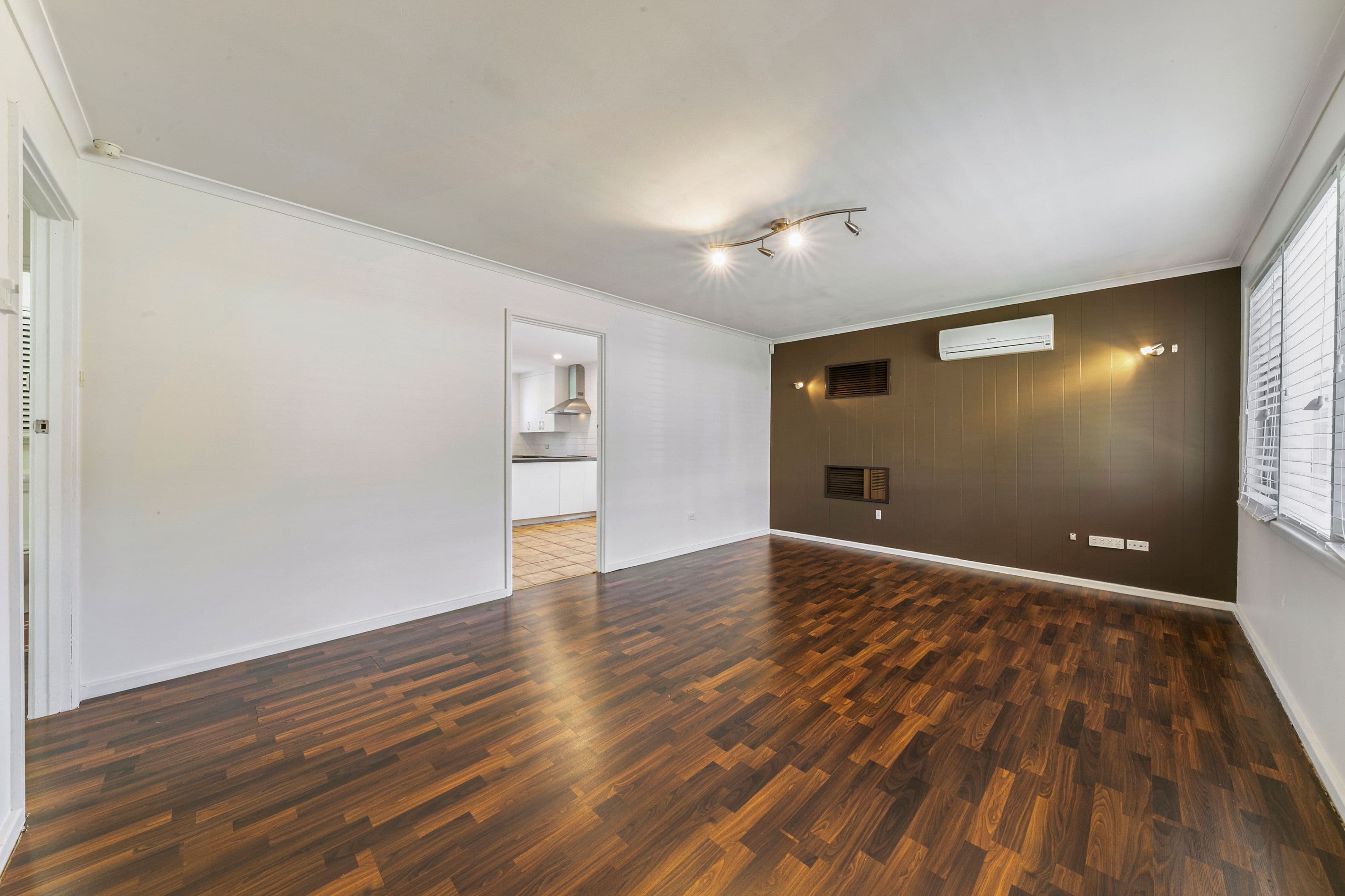 19 Kennion Crescent, Para Hills West SA 5096, Para Hills West - Thumbnail 2