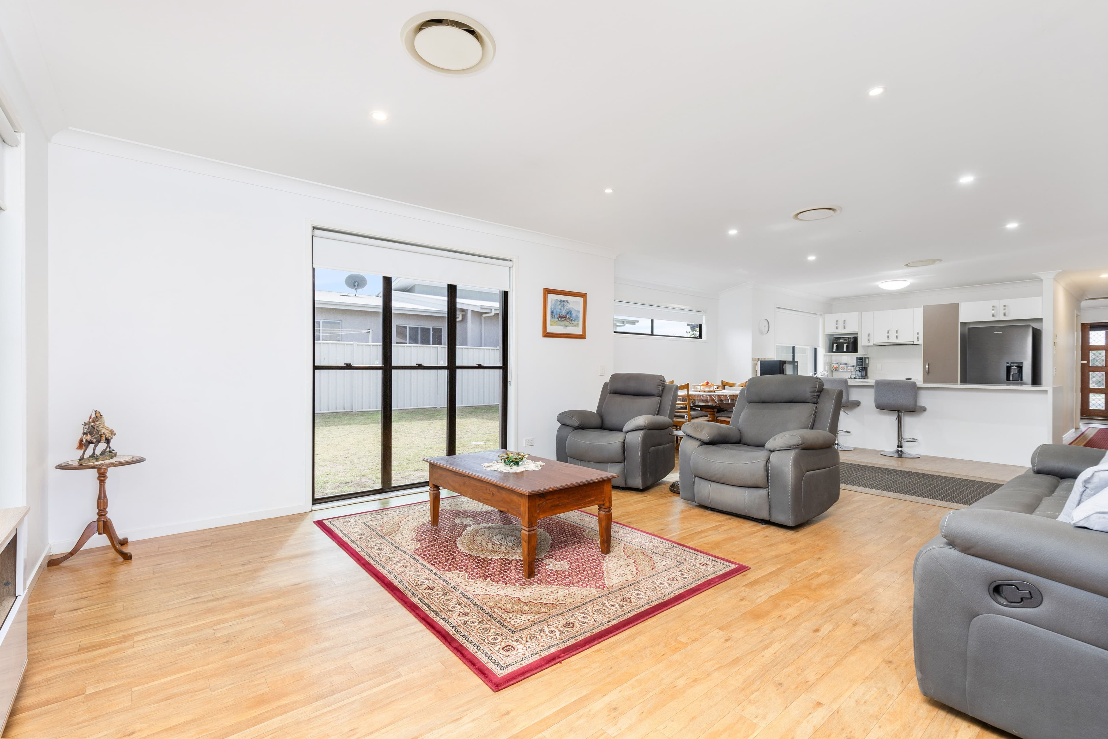 15 Desgrand Street, Emerald QLD 4720, Emerald - Thumbnail 6