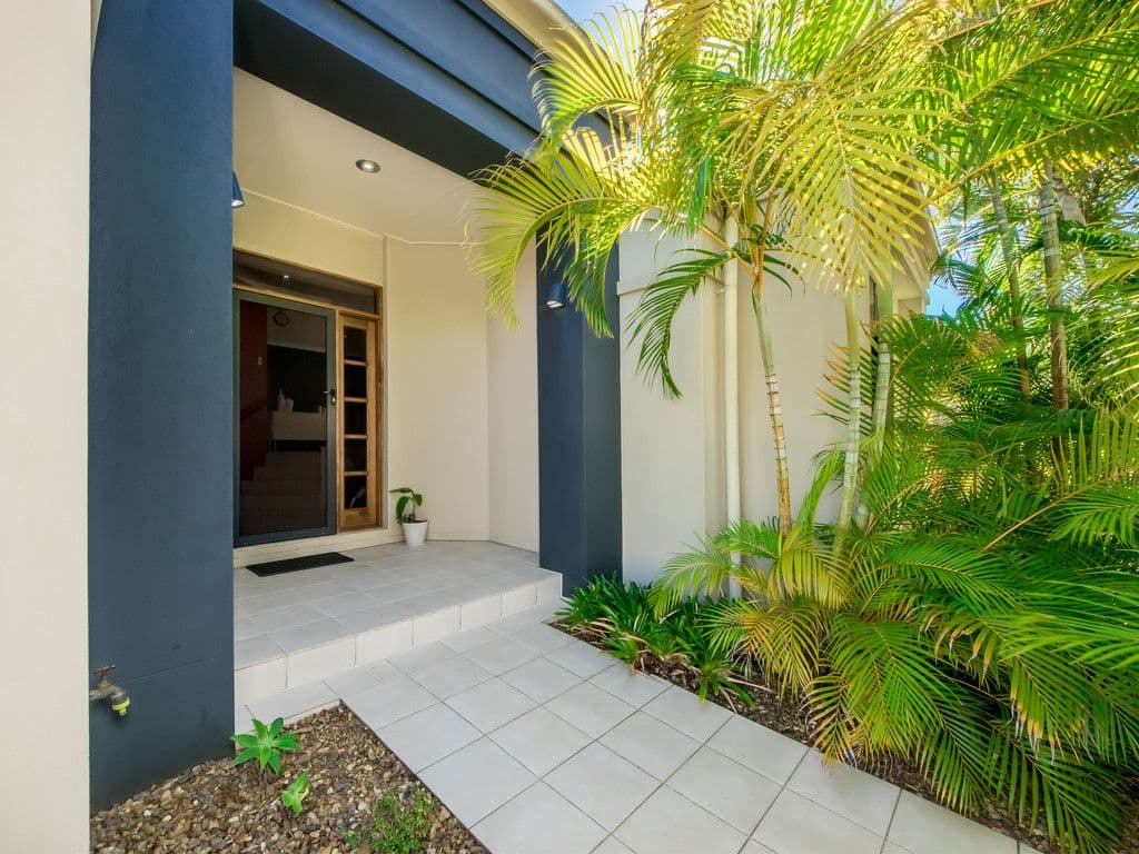 34 Riverwood Drive, Ashmore QLD 4214, Ashmore - Thumbnail 2