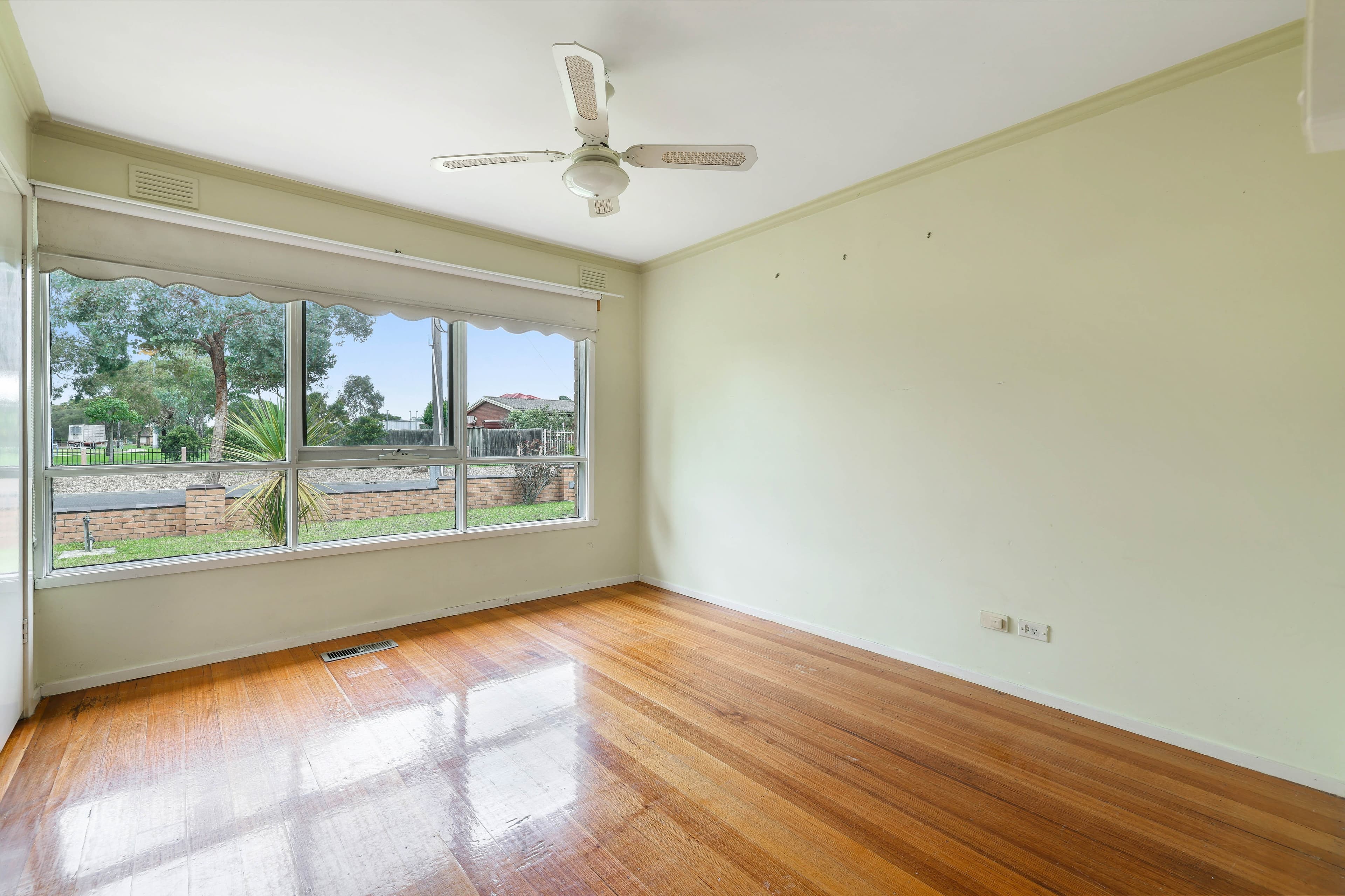14 Epping Street, Hadfield VIC 3046, Hadfield - Thumbnail 4