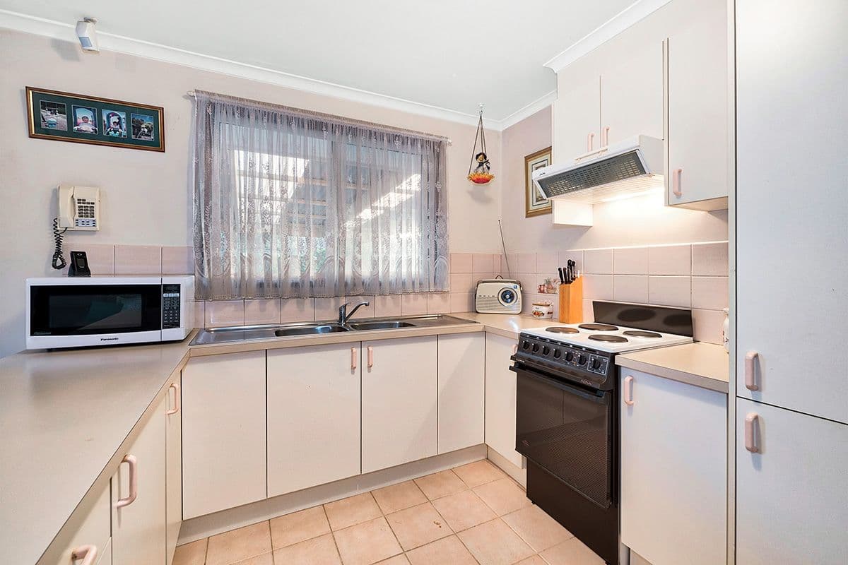 1 Balook Court, Cranbourne North VIC 3977, Cranbourne North - Thumbnail 4