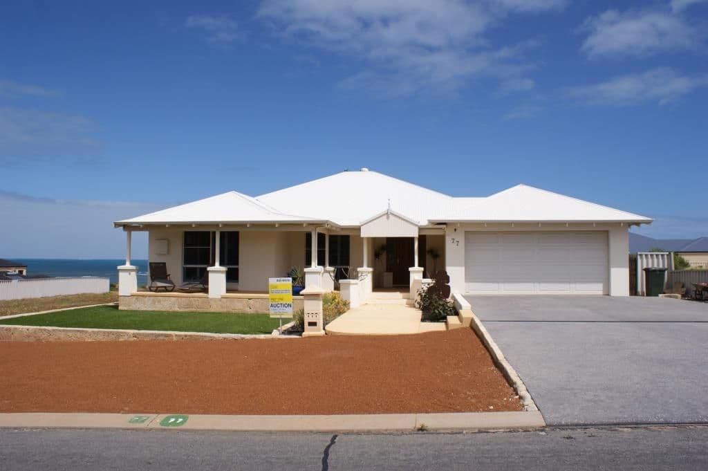 77 North Shore Drive, DONGARA WA 6525, Dongara - Image 1