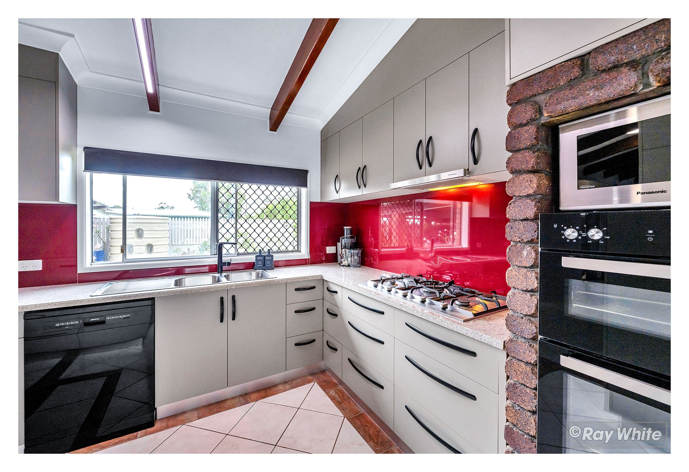 4 Madge Street, Norman Gardens QLD 4701, Norman Gardens - Thumbnail 5