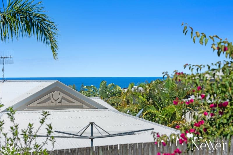52 Southern Cross Parade, Sunrise Beach - Thumbnail 2