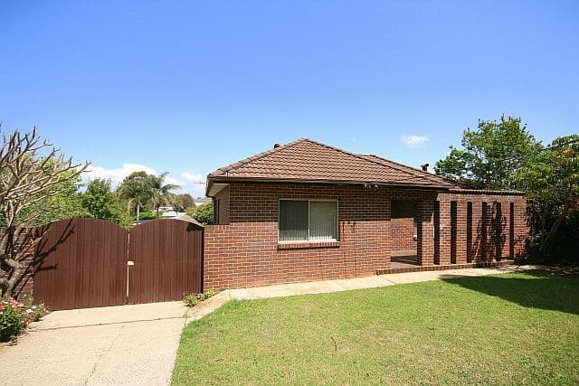 35 Valentine Street, YAGOONA NSW 2199, Yagoona - Image 1