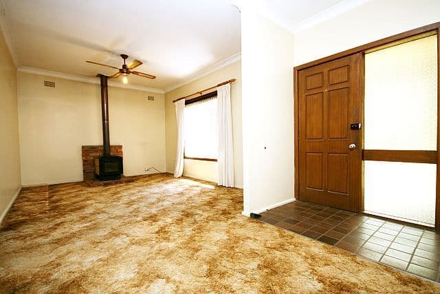 35 Valentine Street, YAGOONA NSW 2199, Yagoona - Thumbnail 2