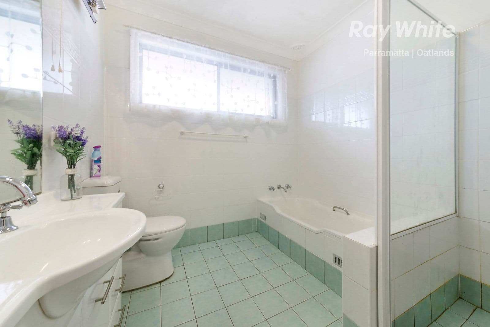 6 Kelvin Grove, Winston Hills - Thumbnail 4
