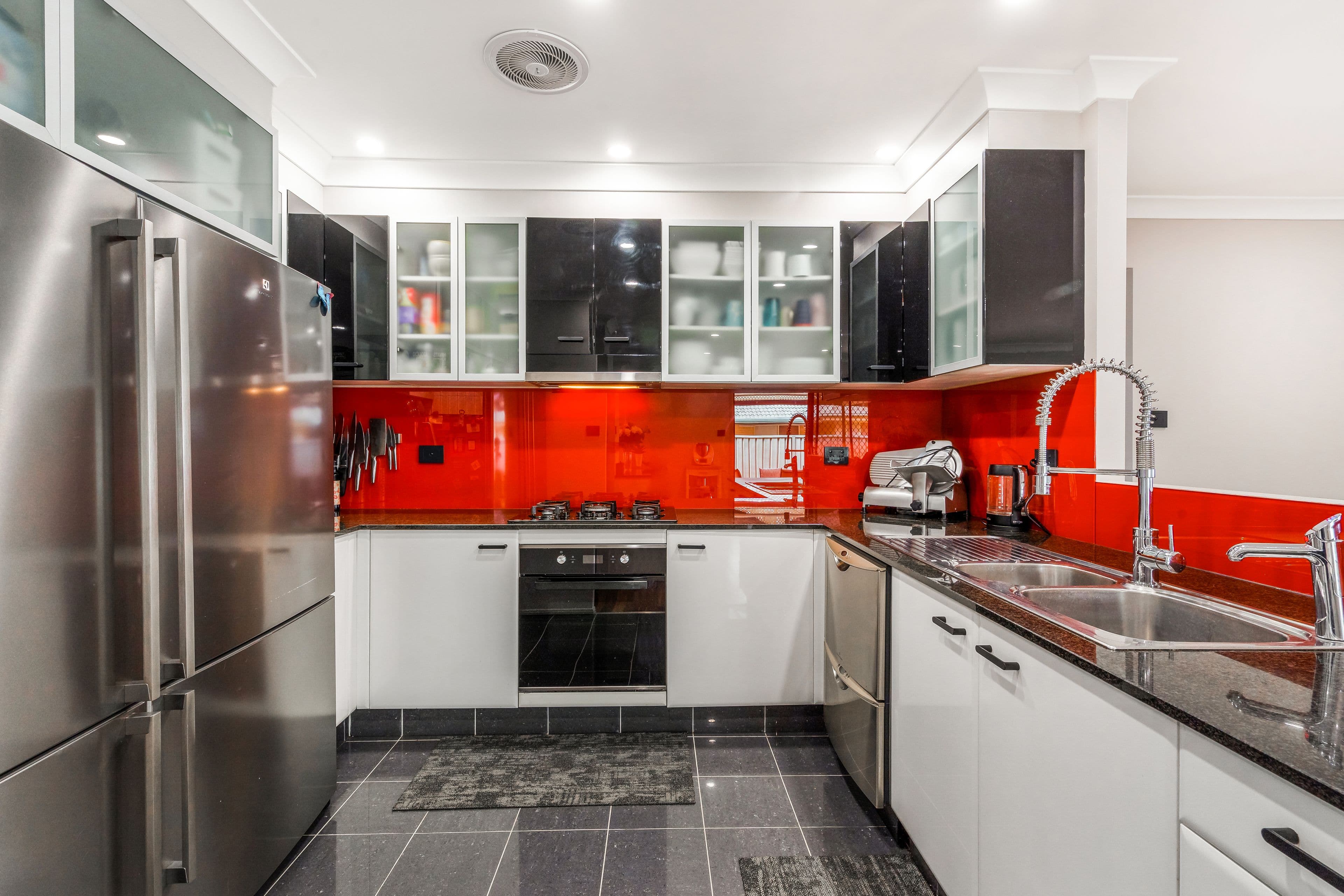 13 Legendre Place, Hinchinbrook NSW 2168, Hinchinbrook - Thumbnail 8