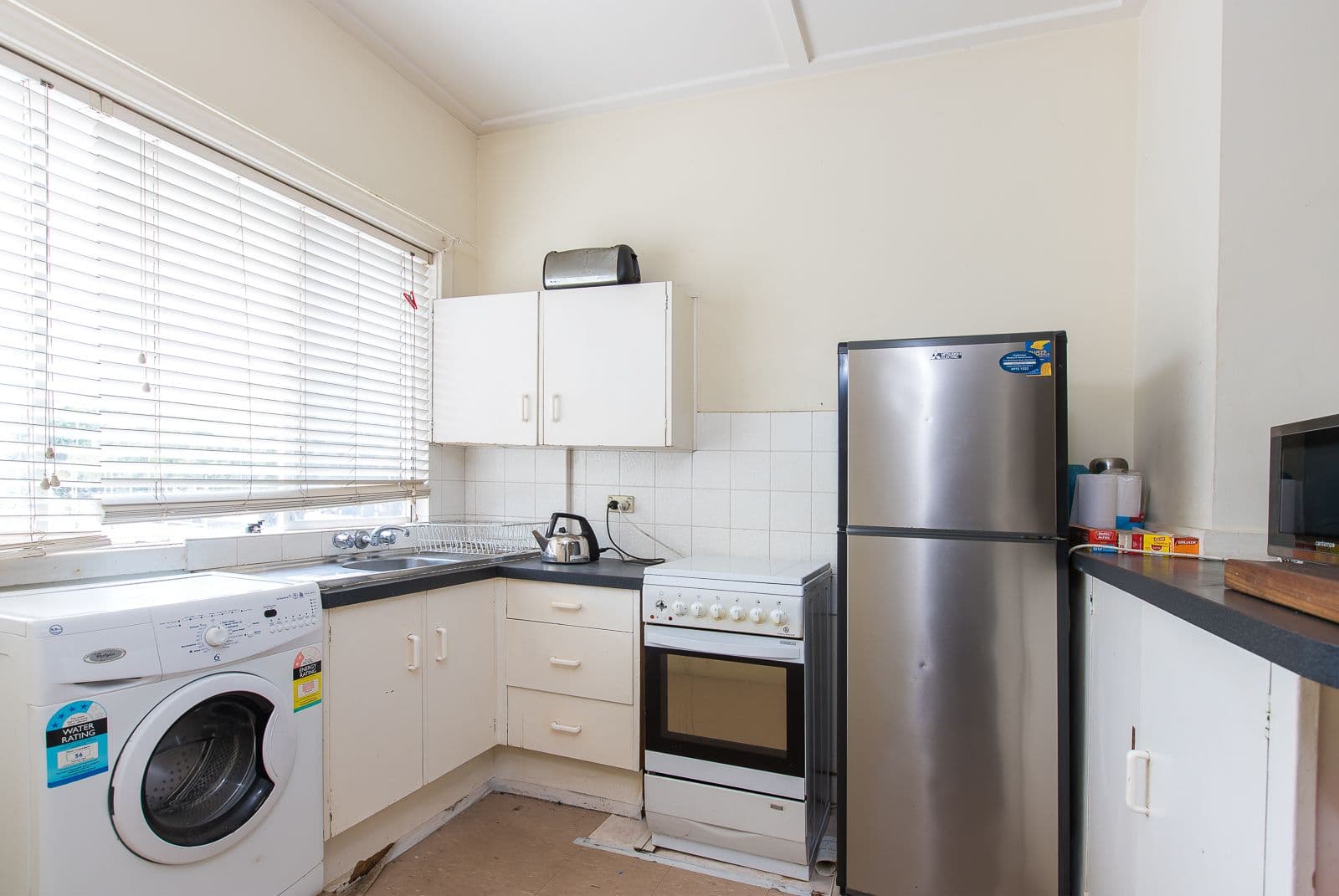 11 Union Street, Newcastle West NSW 2302, Newcastle - Thumbnail 2