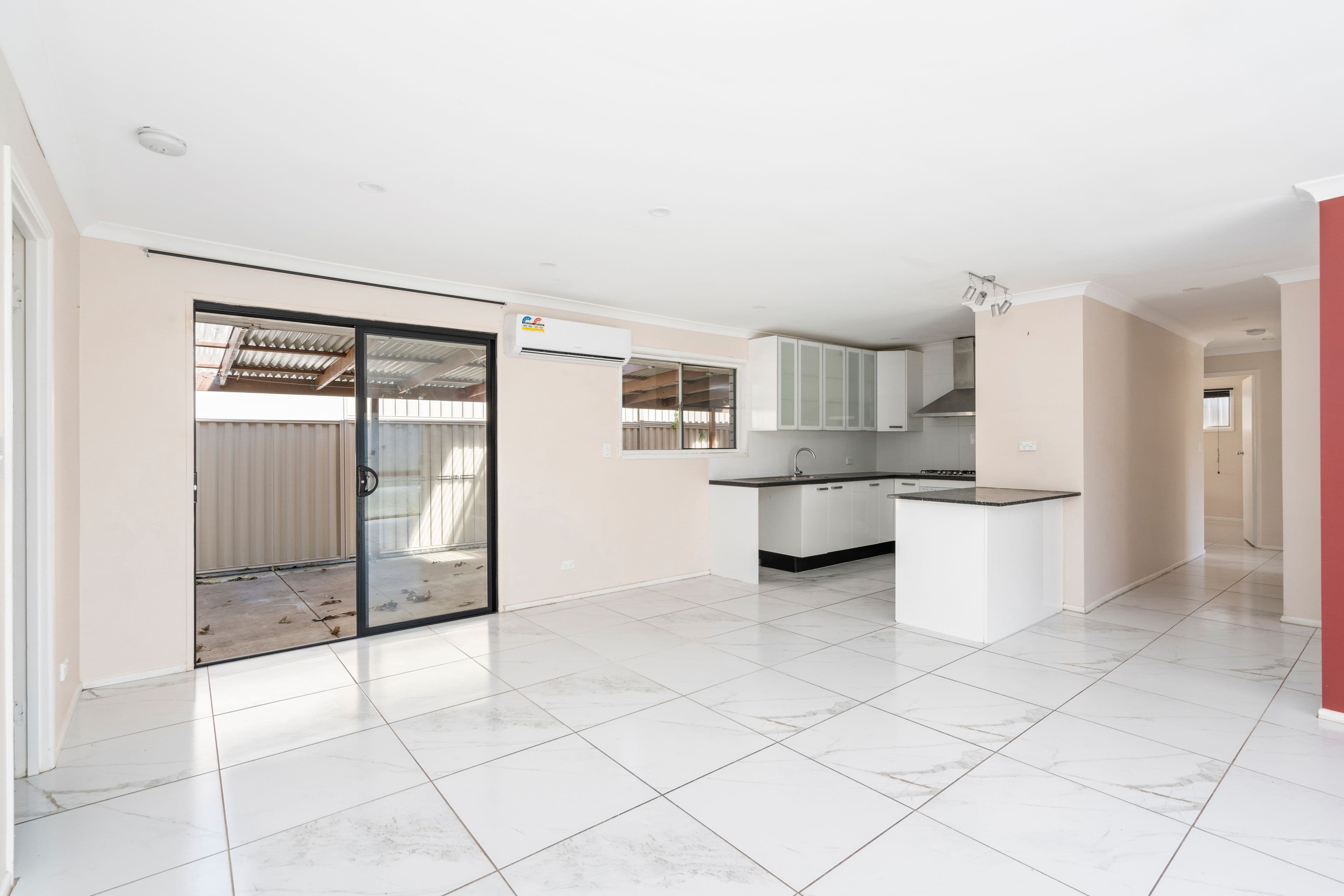 2 Tecoma Street, Southport QLD 4215, Southport - Thumbnail 5