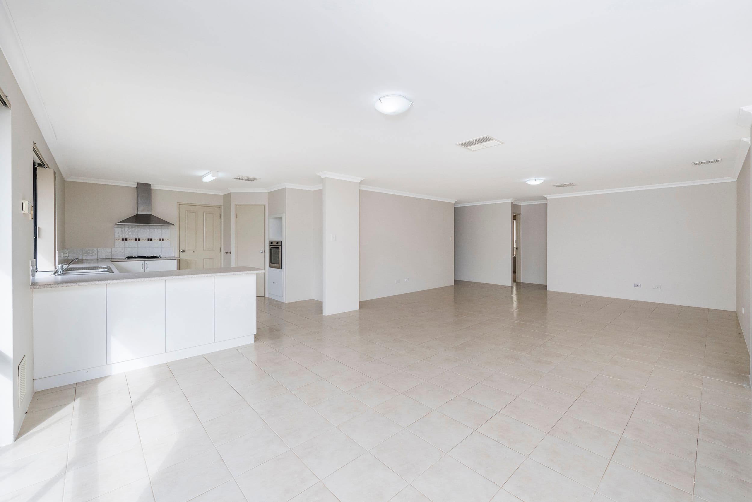 77 Tranby Drive, Baldivis WA 6171, Baldivis - Thumbnail 3