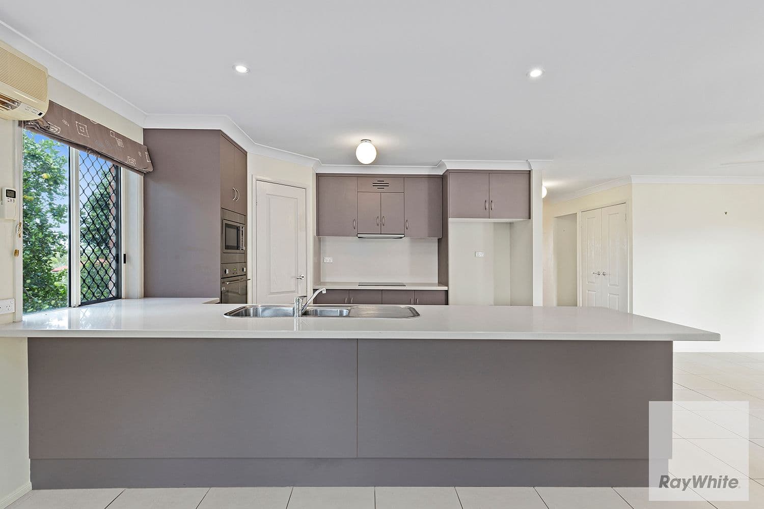 16 Woodford Way, Norman Gardens QLD 4701, Norman Gardens - Thumbnail 4