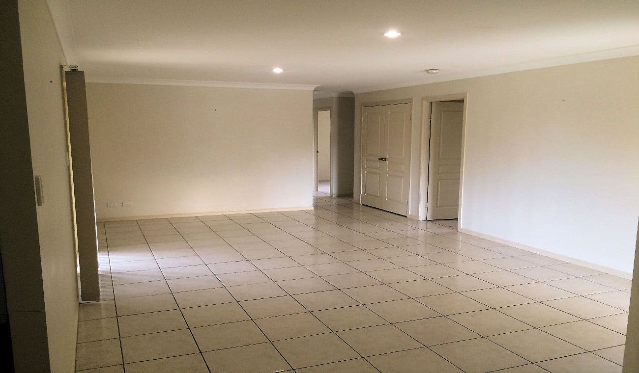 7 Seabiscuit Crescent, Kallangur QLD 4503, Kallangur - Thumbnail 4