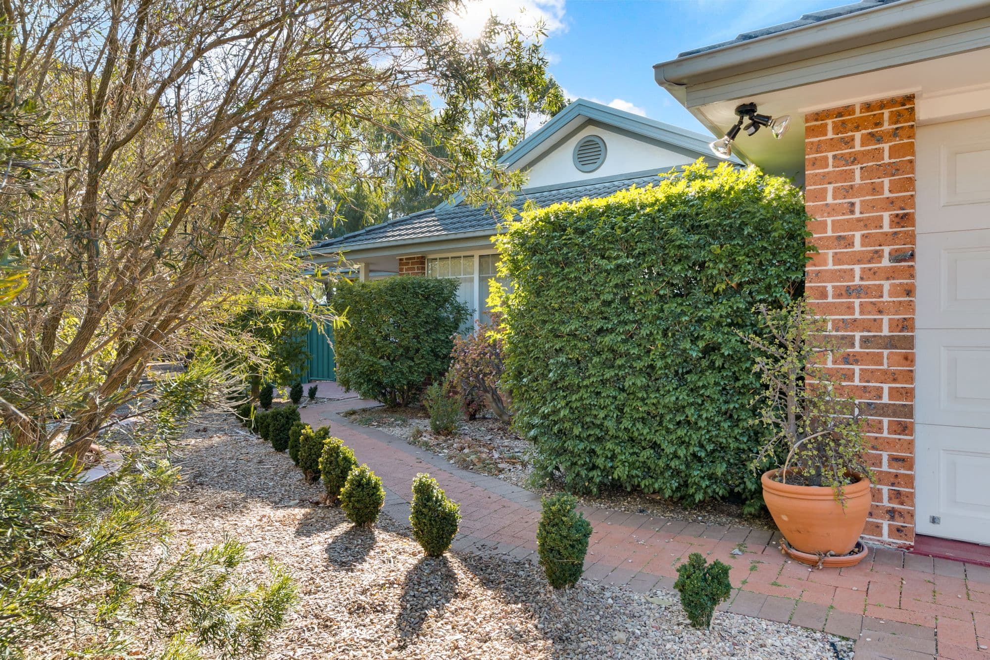 12 John Hunter Grove, Mount Annan - Thumbnail 2