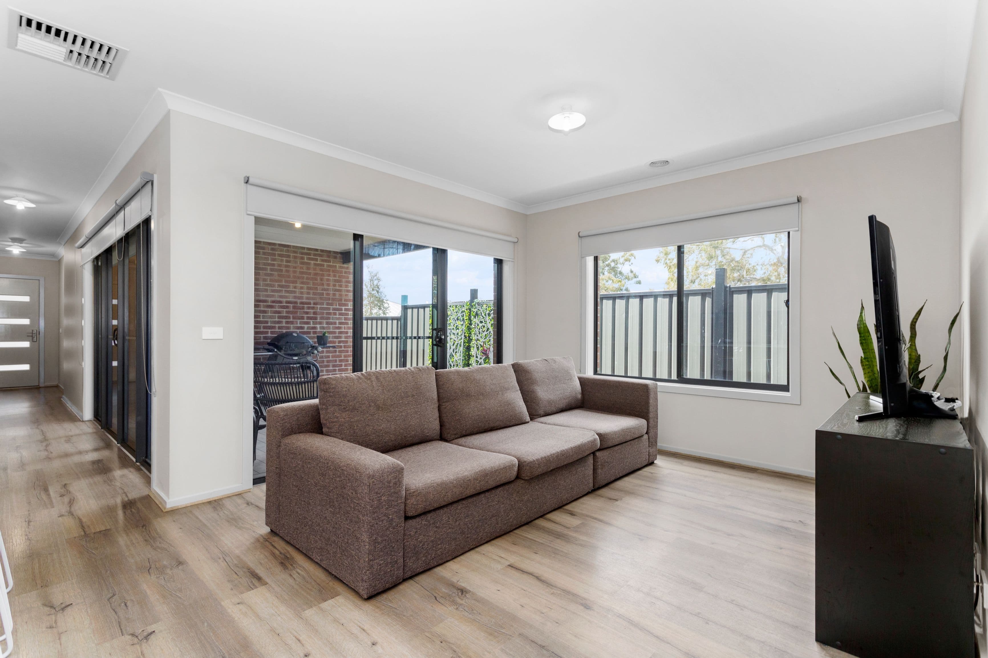 4 Goadby Drive, Mernda VIC 3754, Mernda - Thumbnail 4