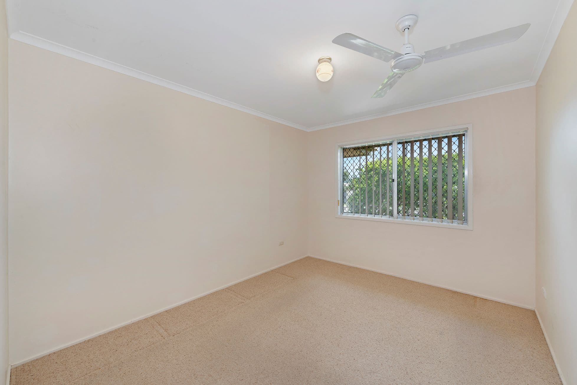 29 Anderson Street, Avenell Heights QLD 4670, Avenell Heights - Thumbnail 5