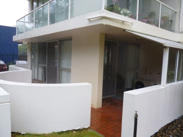 52  Goodwin Terrace, BURLEIGH HEADS QLD 4220, Burleigh Heads - Thumbnail 2
