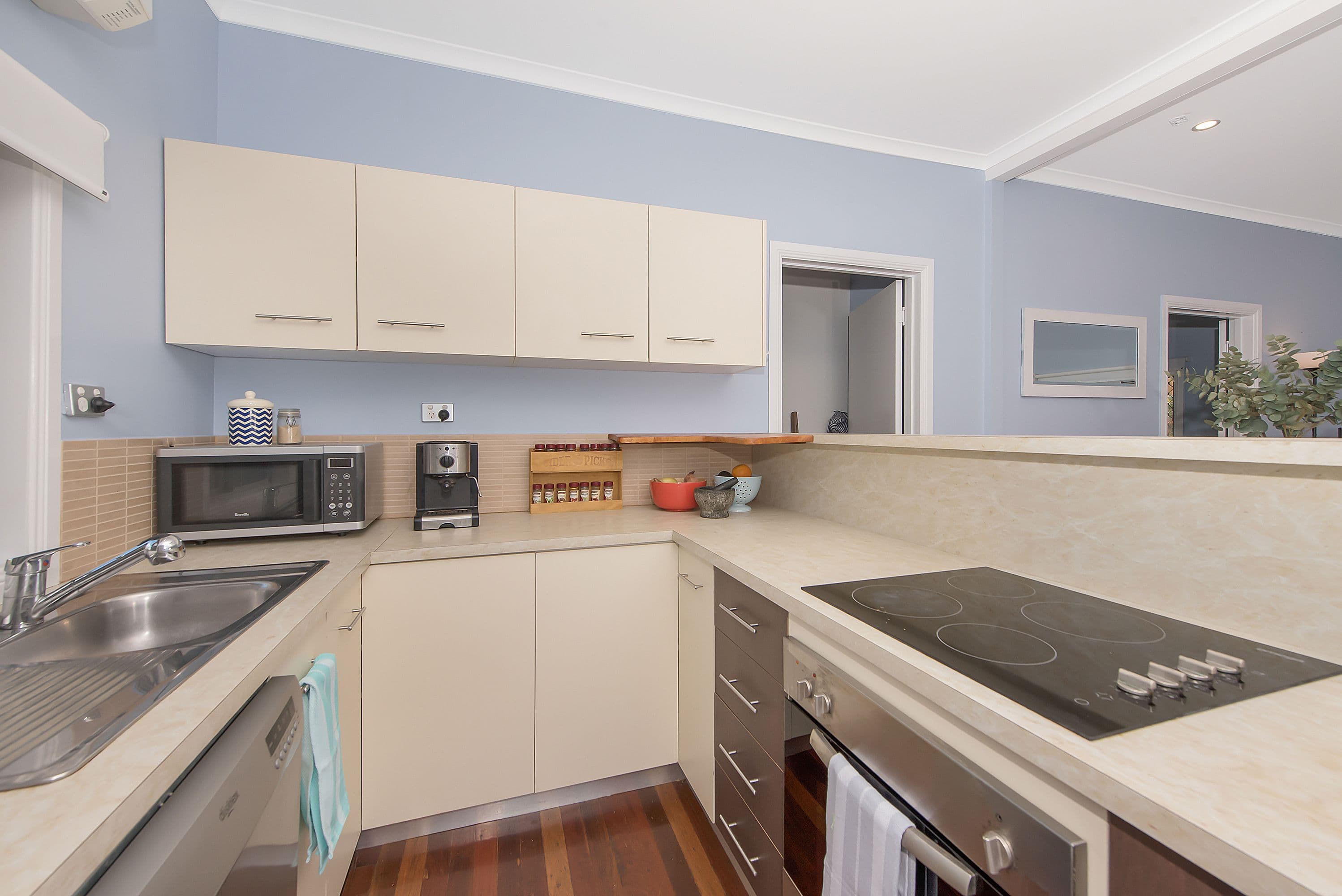 34 Hodel Street, Rosslea QLD 4812, Rosslea - Thumbnail 4