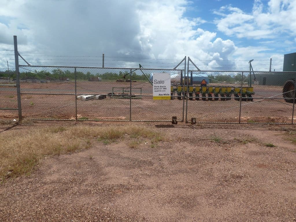 37 Emungalan Road, KATHERINE NT 0850, Katherine - Thumbnail 3