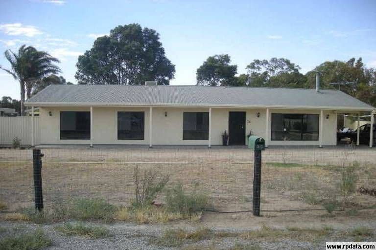 16 Parry Road, Eltham North, Eltham North - Thumbnail 2