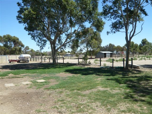 16 Parry Road, Eltham North, Eltham North - Thumbnail 8