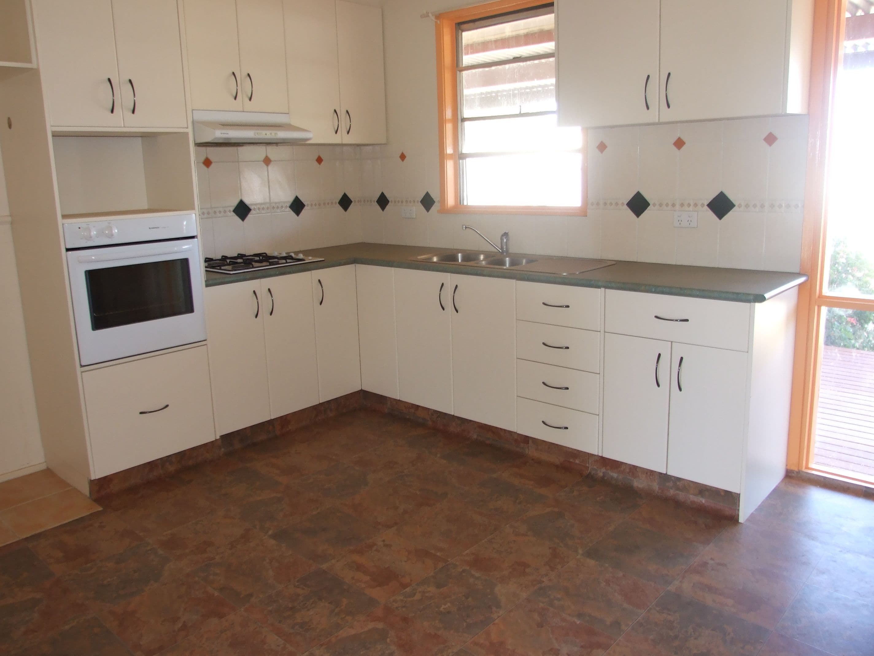 29 Stonehaven Road, Tatura VIC 3616, Tatura - Thumbnail 4