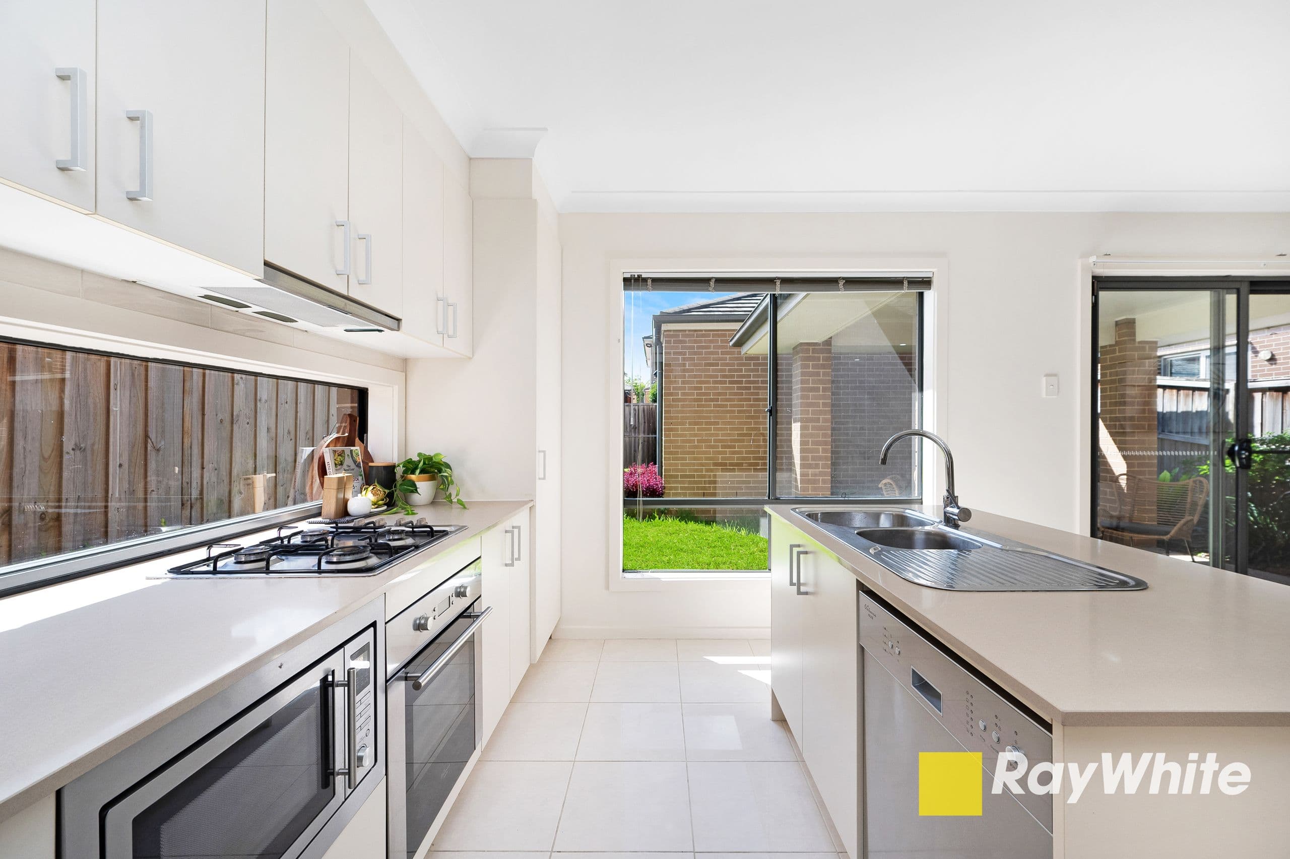 105 Hezlett Road, North Kellyville NSW 2155, North Kellyville - Thumbnail 8