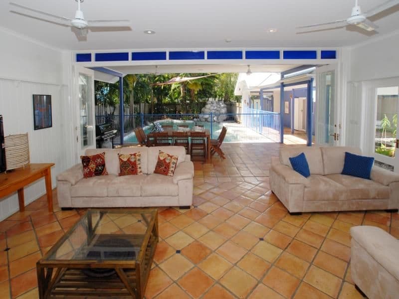 6 Andrews Close, PORT DOUGLAS QLD 4877, Port Douglas - Thumbnail 3