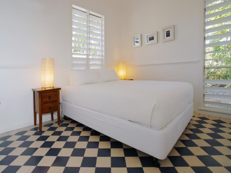 6 Andrews Close, PORT DOUGLAS QLD 4877, Port Douglas - Thumbnail 5