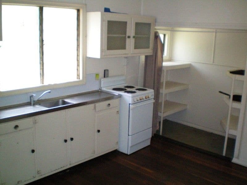 120 Electra Street, BUNDABERG WEST QLD 4670, Bundaberg West - Thumbnail 3