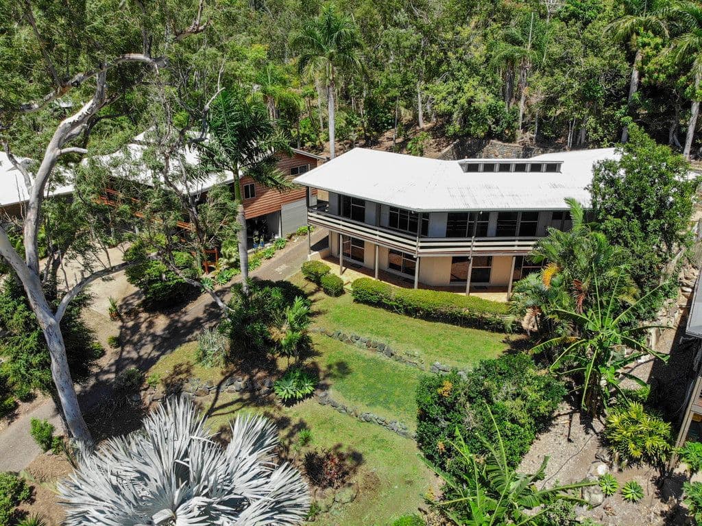 7 Country Road, Cannonvale QLD 4802, Cannonvale - Thumbnail 3