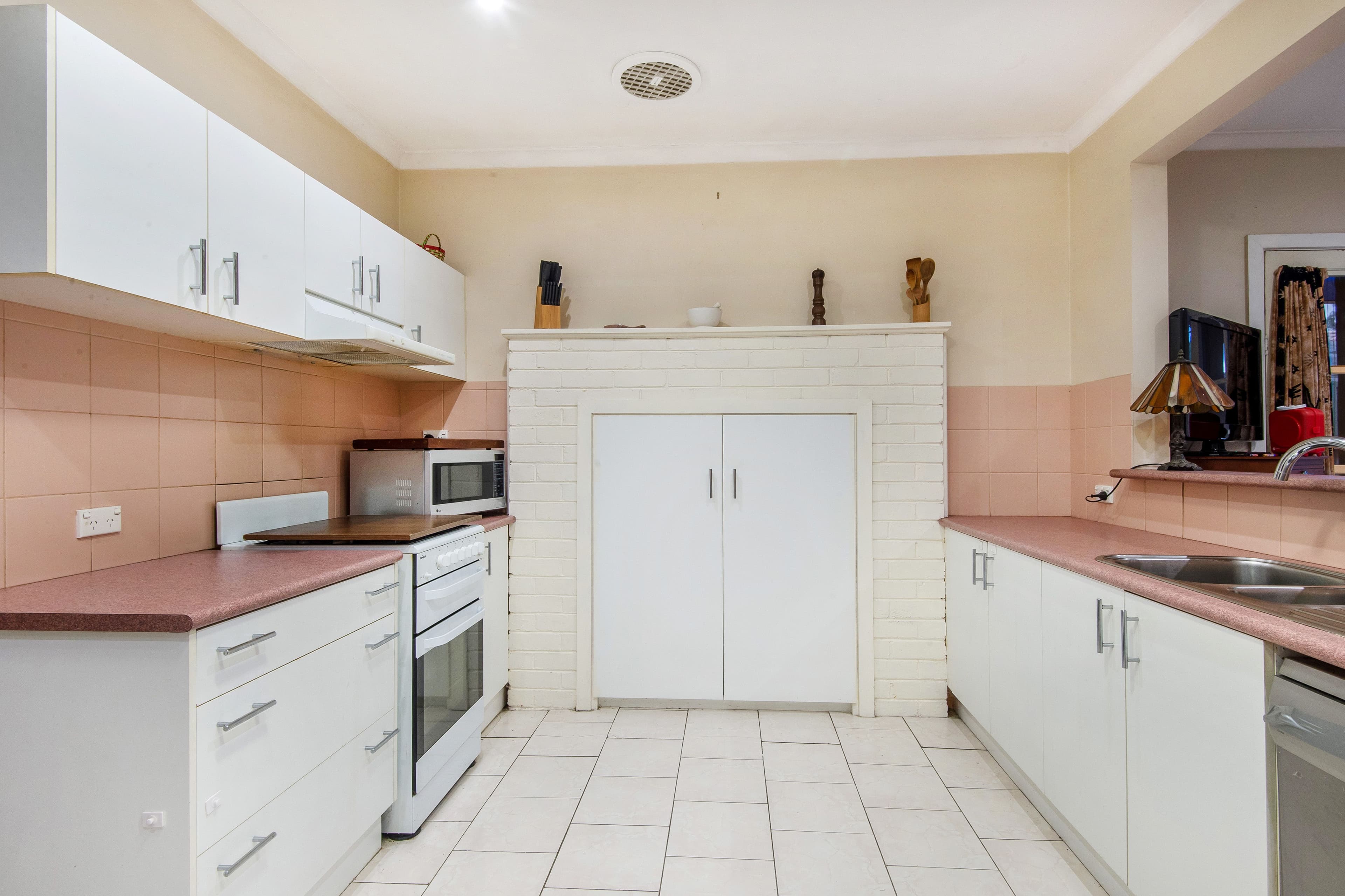 15 Addicott Street, Frankston VIC 3199, Frankston - Thumbnail 2