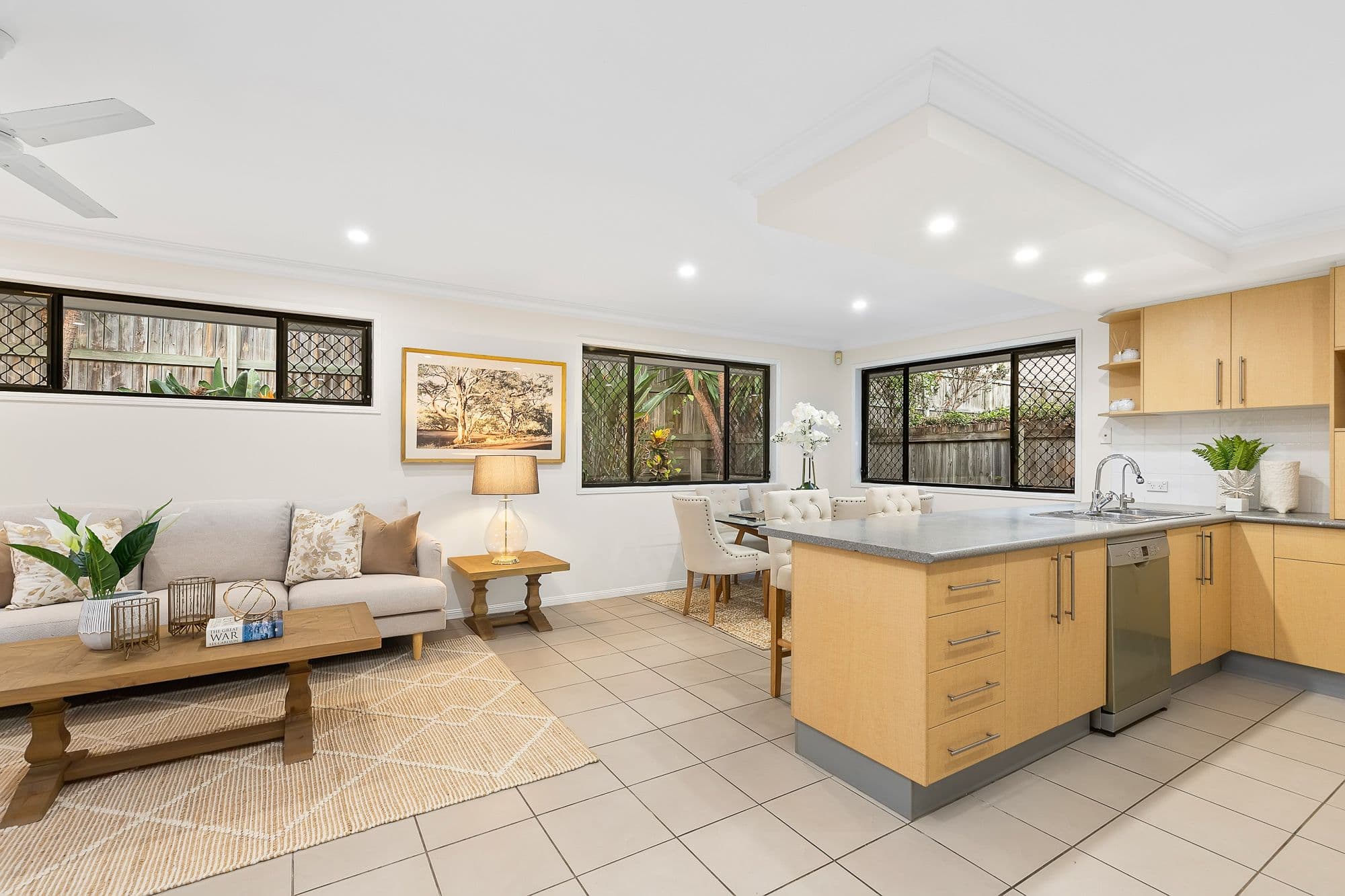 15 Lillydale Place, Calamvale QLD 4116, Calamvale - Thumbnail 5