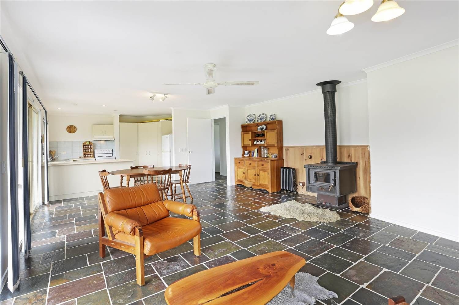 110 Forest Road North, LARA VIC 3212, Lara - Thumbnail 4
