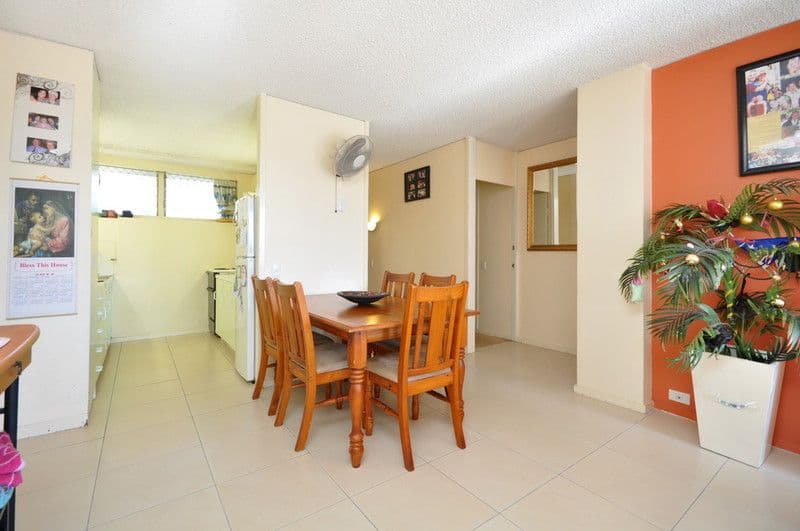 223 Cavendish Road, COORPAROO QLD 4151, Coorparoo - Thumbnail 3