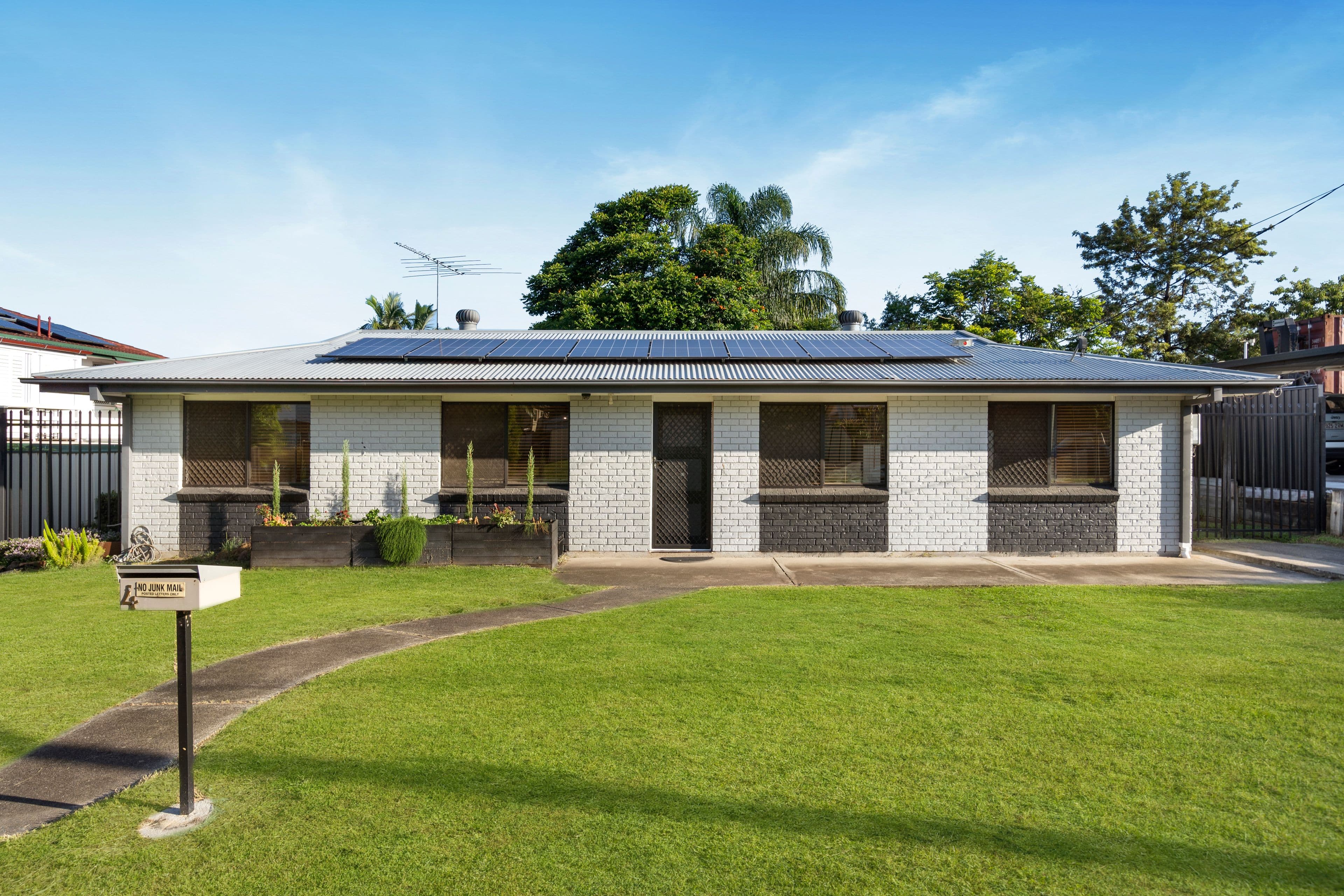 4 Brushbox Street, Crestmead QLD 4132, Crestmead - Image 1