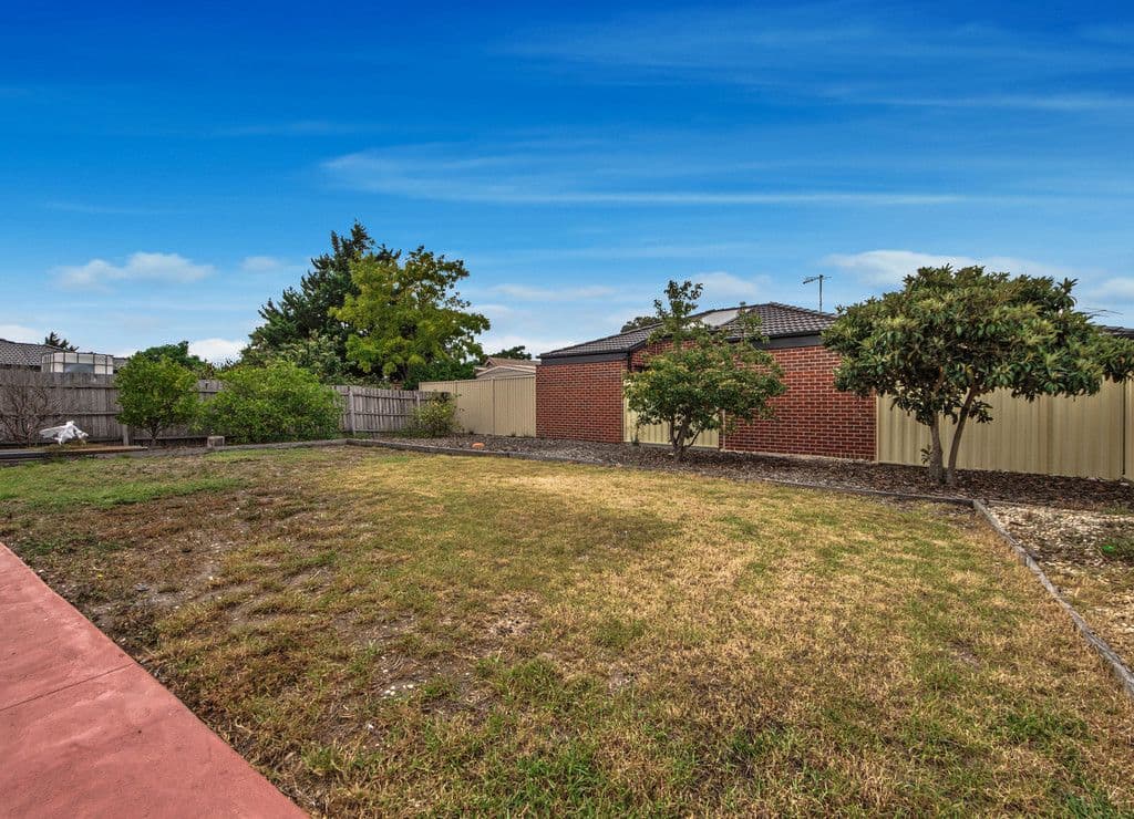 27 Frost Drive, Delahey VIC 3037, Delahey - Thumbnail 7
