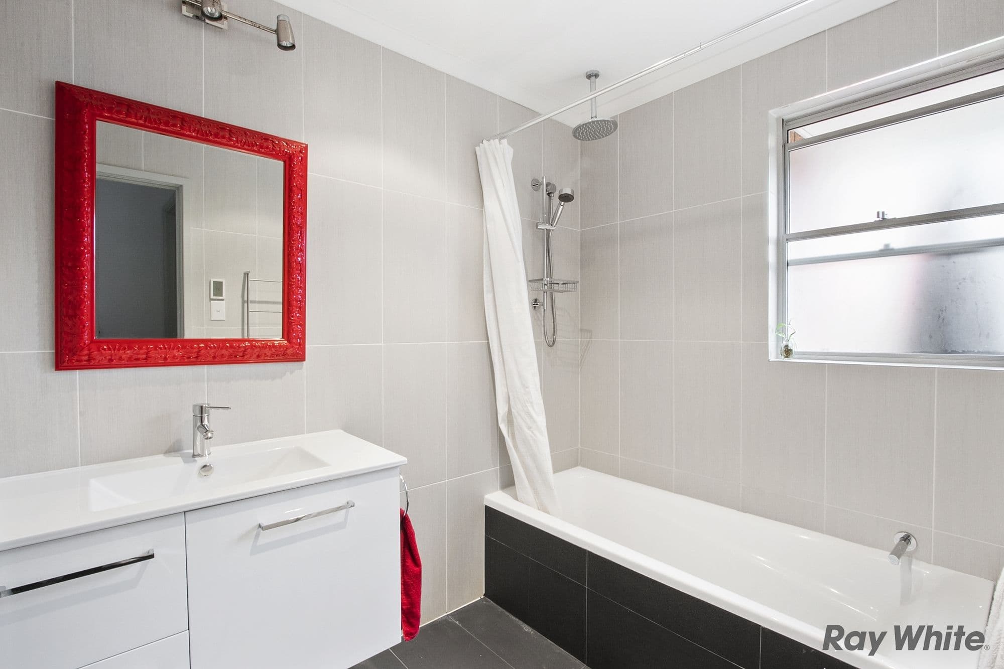 27 Beethoven Street, Seven Hills NSW 2147, Seven Hills - Thumbnail 3