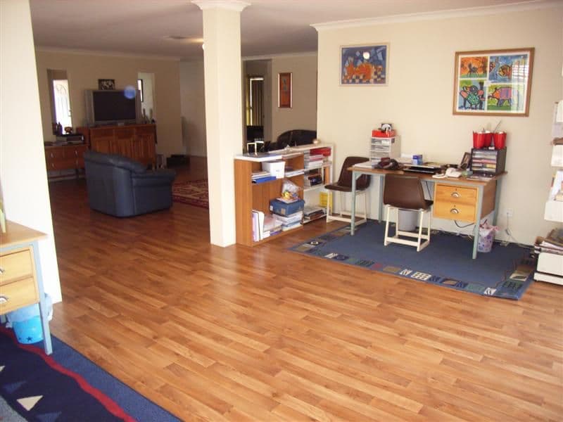 53 Buttercup Crescent, HIGH WYCOMBE WA 6057, High Wycombe - Thumbnail 4