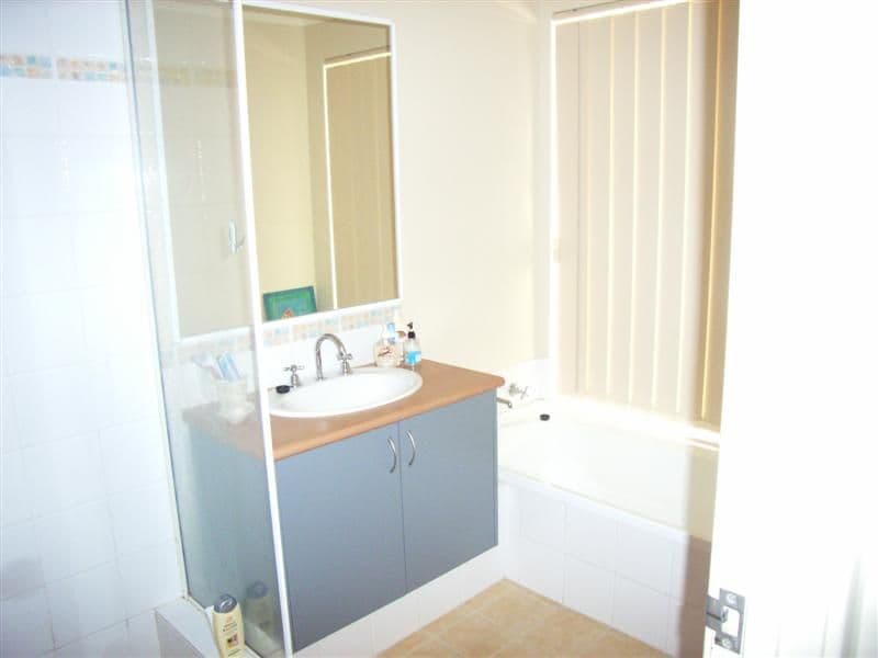 53 Buttercup Crescent, HIGH WYCOMBE WA 6057, High Wycombe - Thumbnail 5