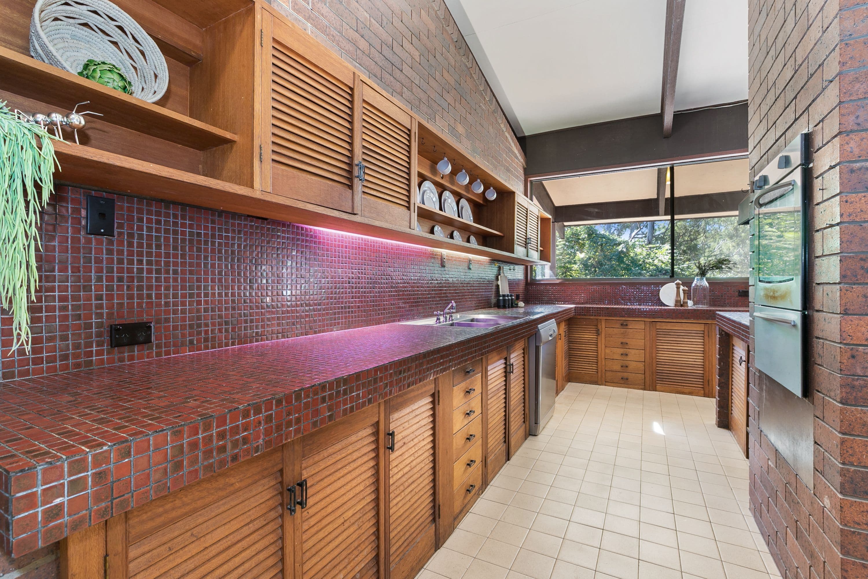 198 Brookfield Road, Kenmore Hills QLD 4069, Kenmore Hills - Thumbnail 3