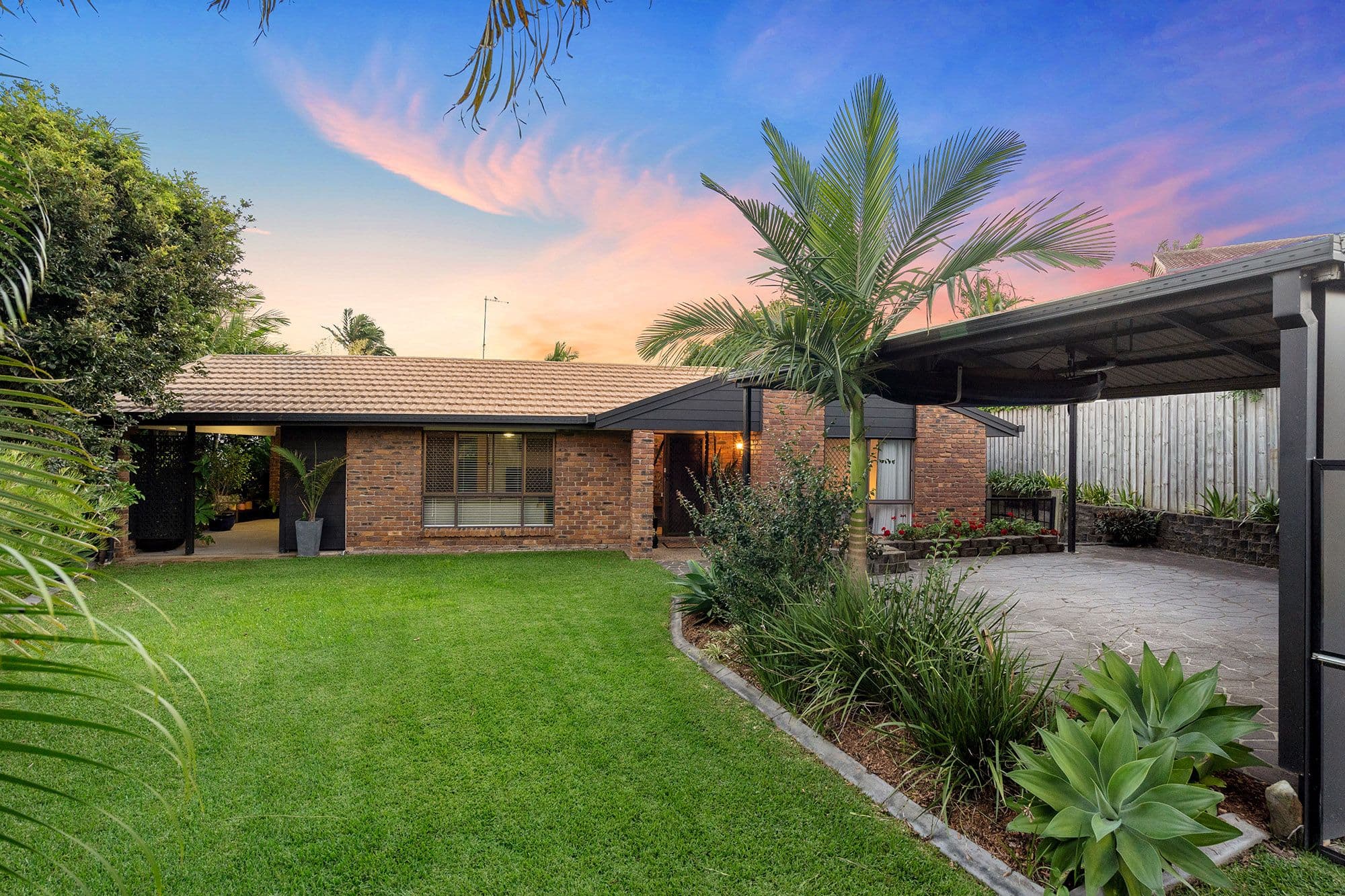 12 Leru Street, Mansfield QLD 4122, Mansfield - Image 1