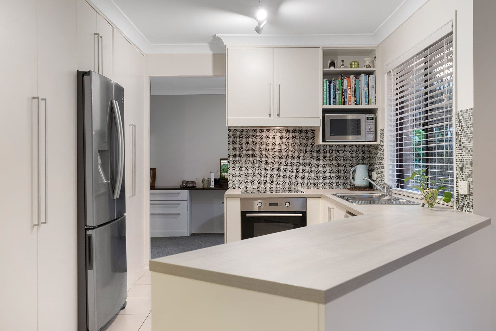 12 Leru Street, Mansfield QLD 4122, Mansfield - Thumbnail 6