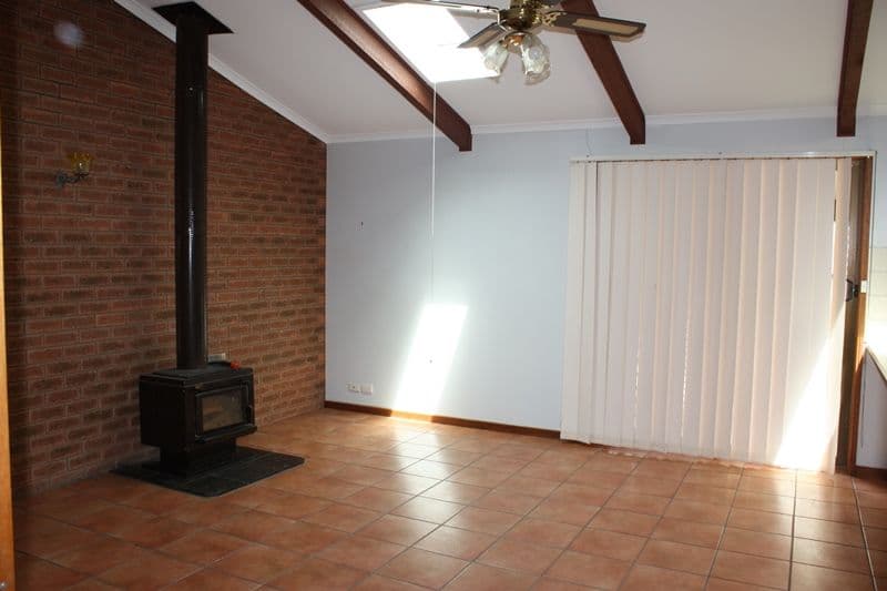 228 Adams Street, COROWA NSW 2646, Corowa - Thumbnail 3