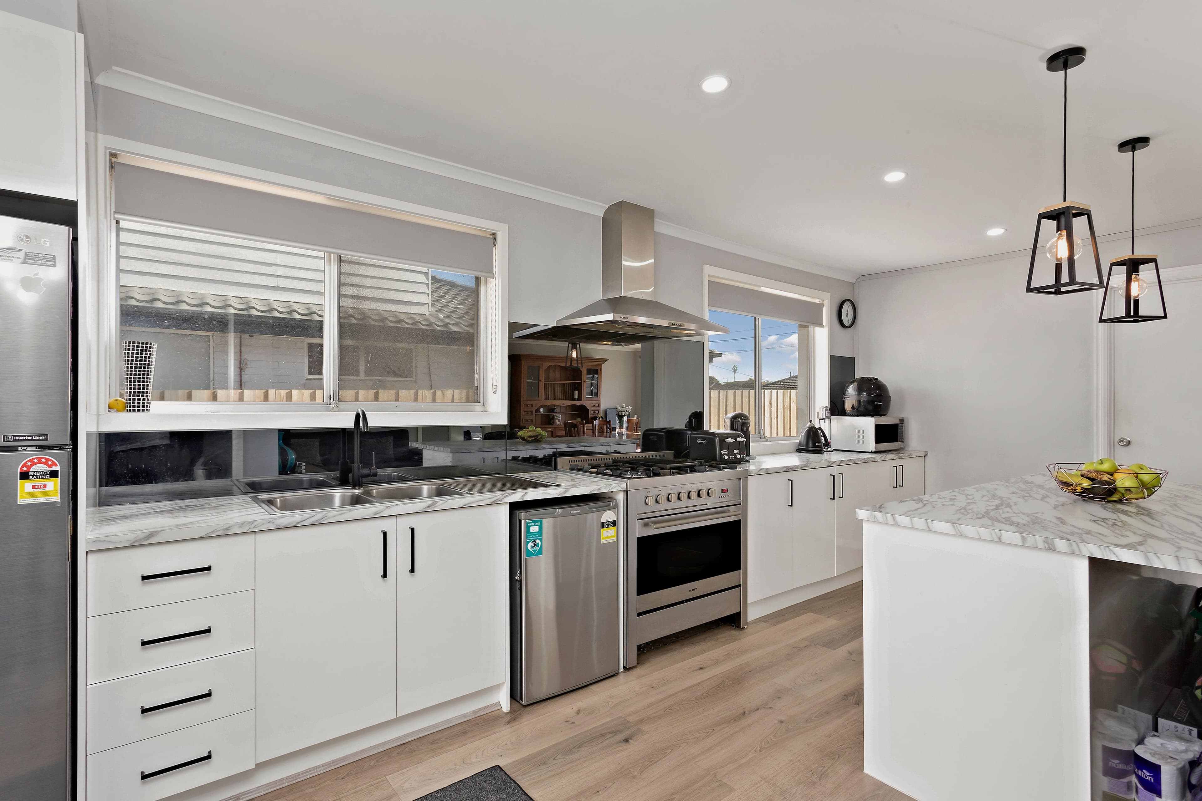 26 Canberra Grove, Lalor VIC 3075, Lalor - Thumbnail 2