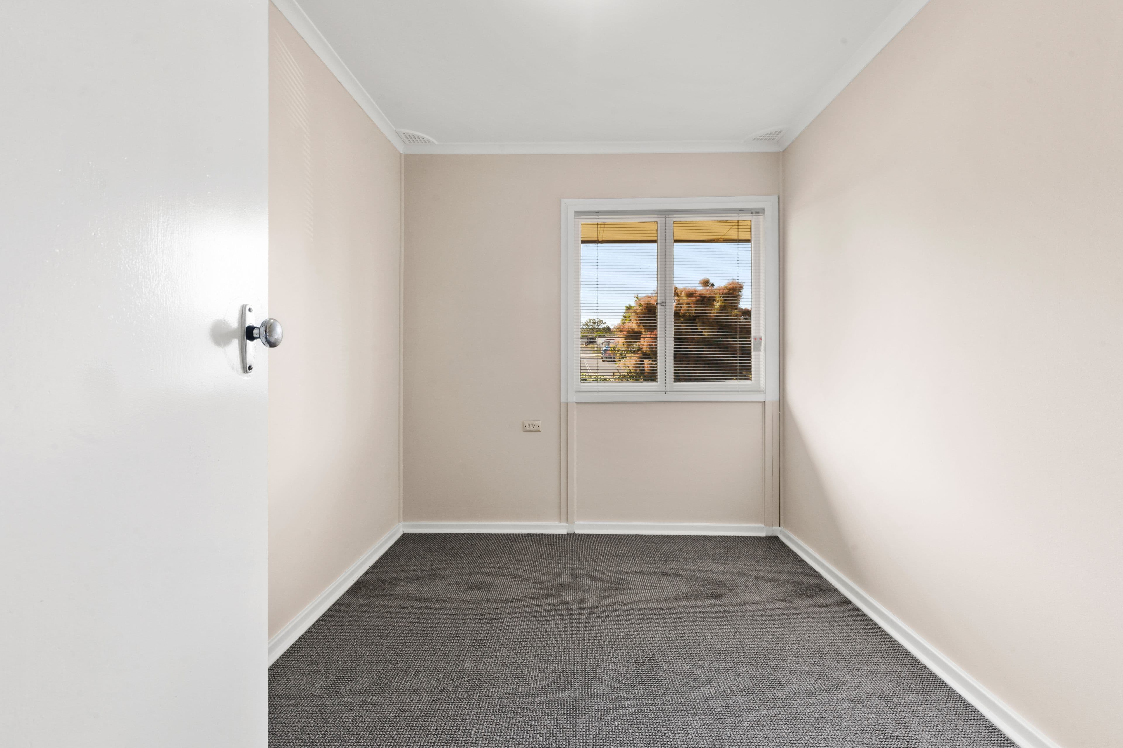 79 Robinson Street, Goulburn NSW 2580, Goulburn - Thumbnail 8